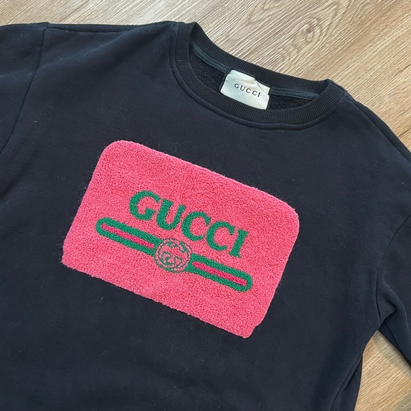 Gucci Sweatshirt For Women - Picture 2 of 8